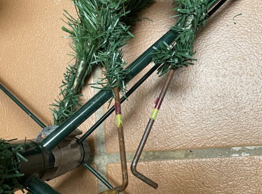 Ялинка 240 см