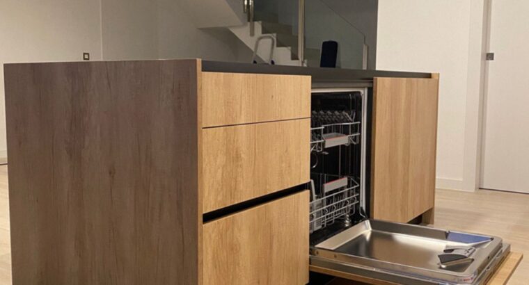 Кухні на замовлення